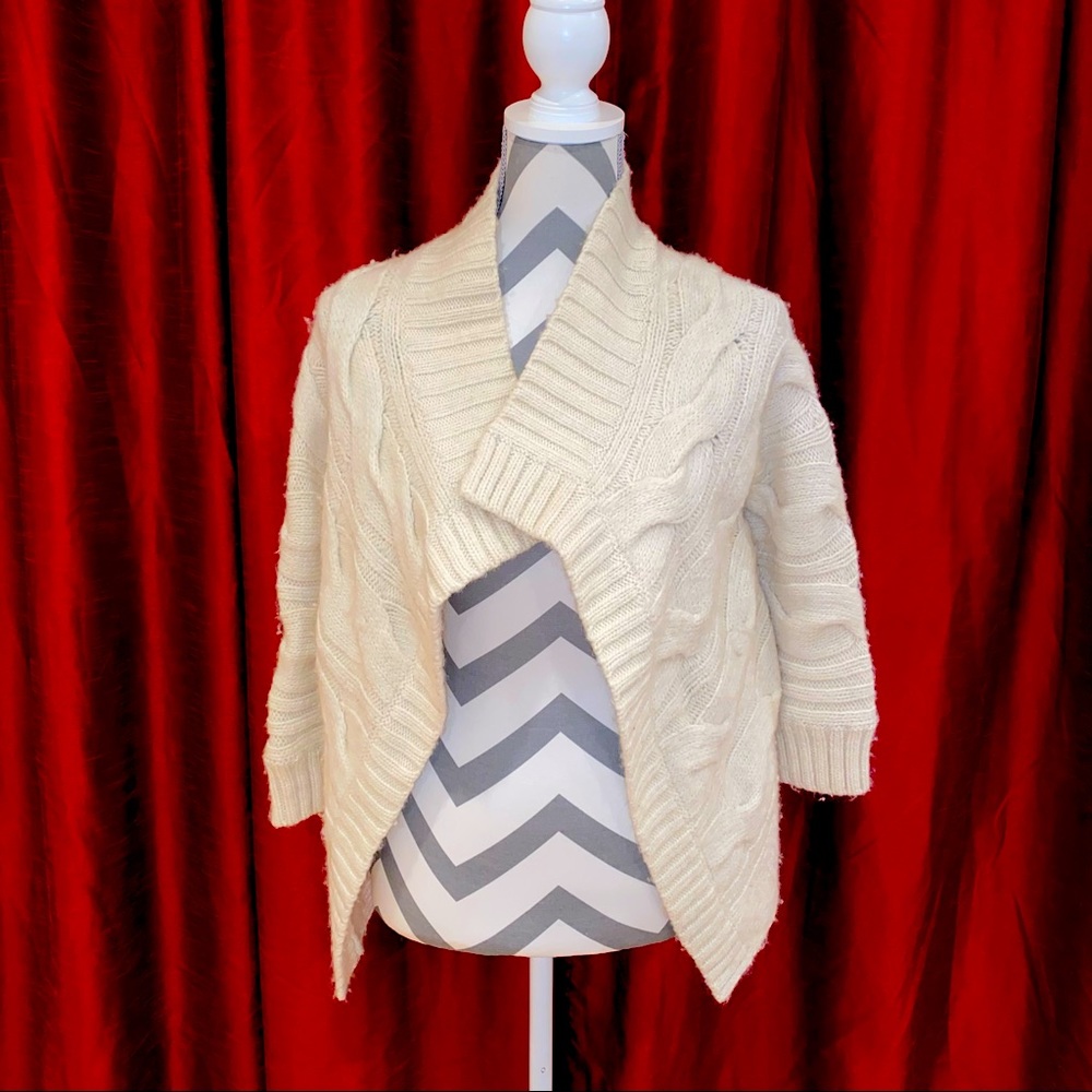 Ann Taylor LOFT 3/4th sleeve wool cardigan